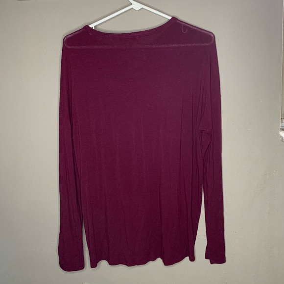 Express Criss Cross Strappy Medium Long Sleeve - Picture 6 of 13
